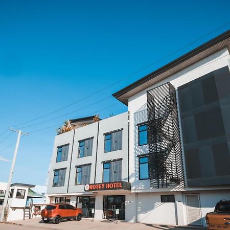 Rosey Hotel Cabanatuan City Buitenkant foto